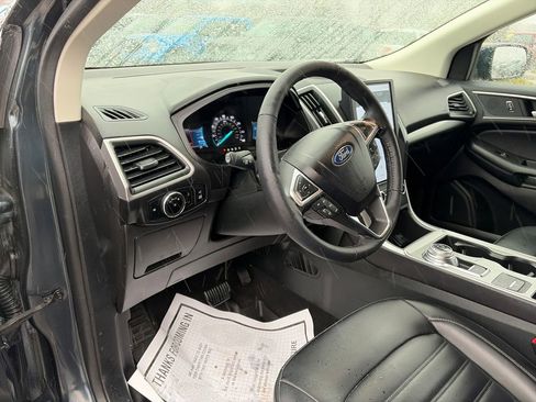 Used 2024 Ford Edge SEL w/ Convenience Package image 19