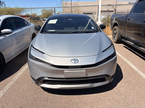 Used 2024 Toyota Prius Limited w/ Limited Premium Package FWD image 2