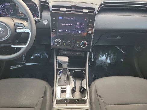 Used 2022 Hyundai Tucson SEL w/ Cargo Package image 17