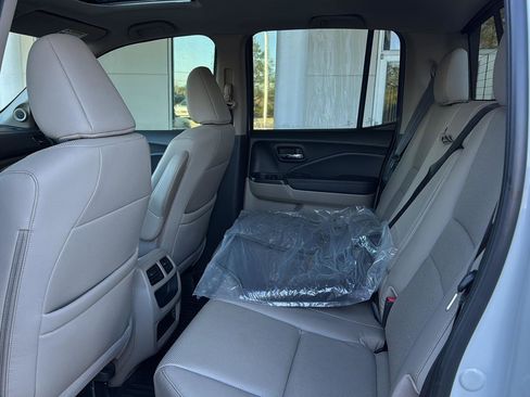 Used 2023 Honda Ridgeline RTL-E image 9