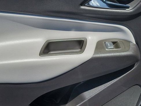 Used 2024 Chevrolet Equinox LS FWD image 11
