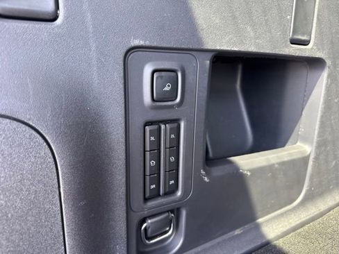 Used 2025 Ford Expedition Max Active AWD/4WD image 30