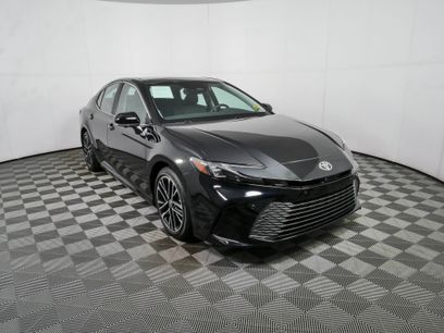 Used 2025 Toyota Camry XLE w/ Premium Plus Package