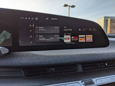 Used 2025 Lucid Air Pure image 15