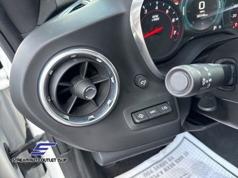 Used 2018 Chevrolet Camaro SS image 33