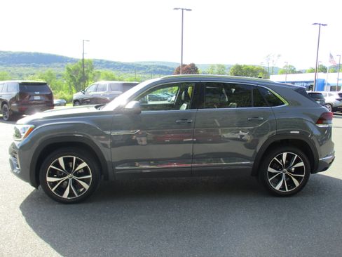 Used 2024 Volkswagen Atlas Cross Sport SEL Premium R-Line AWD/4WD image 8