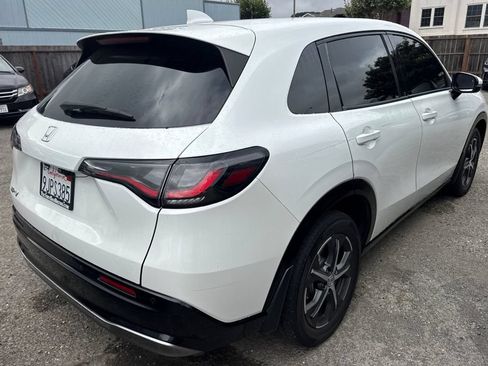 Used 2024 Honda HR-V EX-L image 5