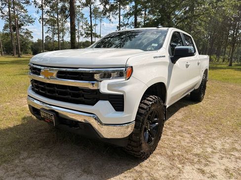 Used 2025 Chevrolet Silverado 1500 LT w/ Work Truck Package AWD/4WD image 1