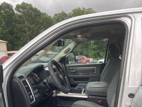 Used 2015 RAM 1500 Outdoorsman AWD/4WD image 17