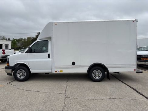 New 2025 Chevrolet Express 3500 w/ Power Convenience Package RWD image 2