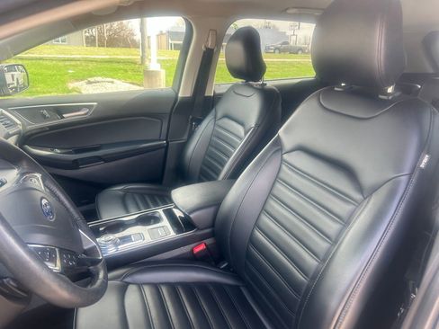 Used 2019 Ford Edge SEL w/ Equipment Group 201A image 8
