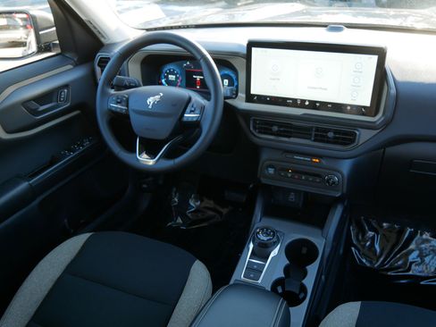 Used 2025 Ford Bronco Sport Big Bend image 9