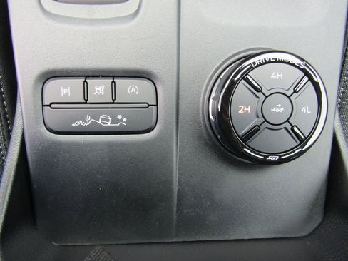New 2025 Ford Ranger XLT AWD/4WD image 29
