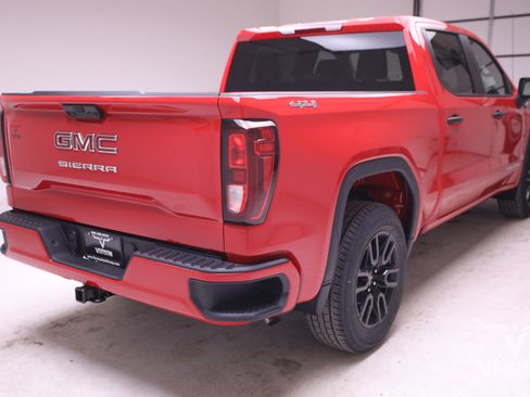 New 2026 GMC Sierra 1500 Pro w/ Graphite Edition image 5