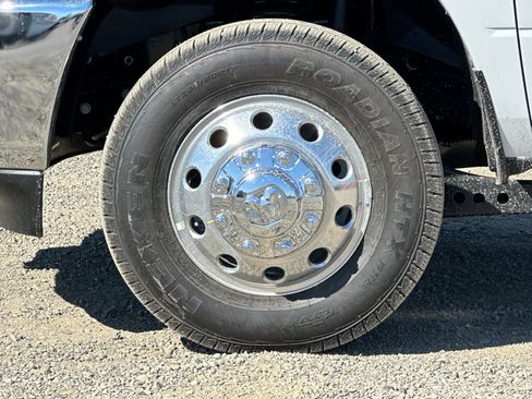 New 2025 RAM 3500 Tradesman image 21