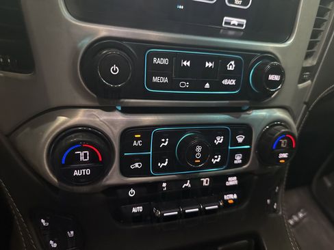 Used 2019 GMC Yukon SLT w/ Open Road Package image 12