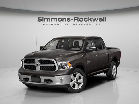 Used 2023 RAM 1500 Classic SLT w/ Trailer & Traction Group image 8