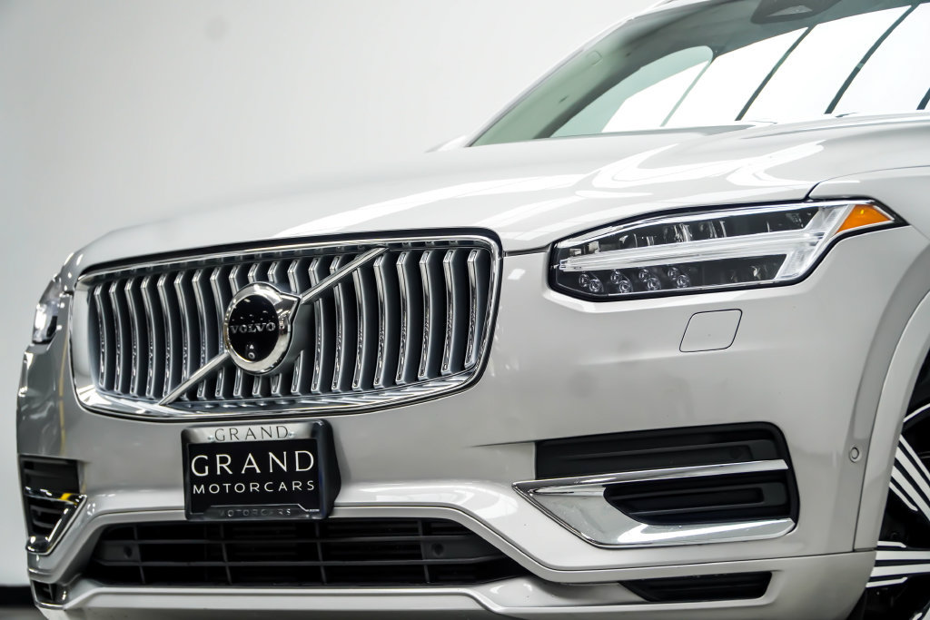Used 2024 Volvo XC90 T8 Plus AWD/4WD image 2