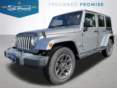 Used 2018 Jeep Wrangler Unlimited Sahara AWD/4WD image 1