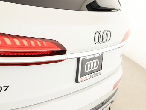 New 2025 Audi Q7 3.0T Premium Plus image 29