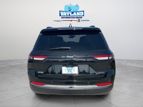 Certified 2023 Jeep Grand Cherokee Limited RWD image 4