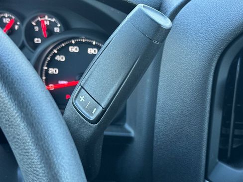 Certified 2025 Chevrolet Silverado 1500 Custom w/ LPO, Dark Essentials Package image 32