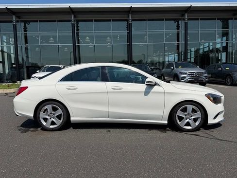 Used 2017 Mercedes-Benz CLA 250 4MATIC image 8