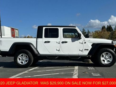 Used 2020 Jeep Gladiator Sport w/ Quick Order Package 24S image 3