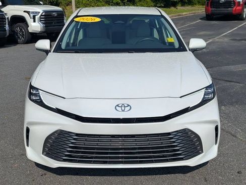 Used 2026 Toyota Camry XLE FWD image 2