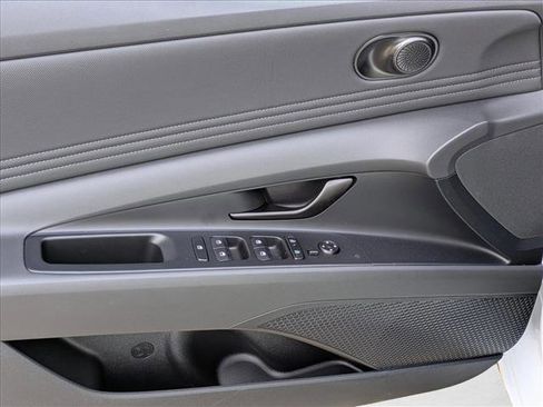New 2026 Hyundai Elantra Sport FWD image 16