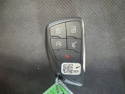 Used 2023 Buick Envision Avenir image 42