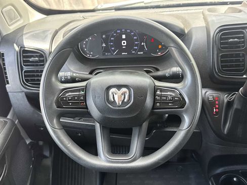 Used 2025 RAM ProMaster 2500 w/ U-Haul Equipment Group FWD image 19
