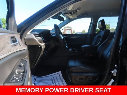Used 2023 Jeep Grand Cherokee Limited w/ Trailer Tow Prep Group (B) AWD/4WD image 20