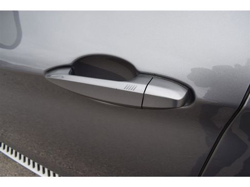 Used 2017 BMW X5 xDrive40e image 45