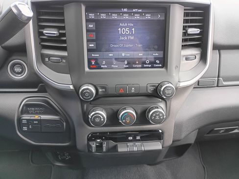 Used 2021 RAM 2500 Big Horn w/ Level 1 Equipment Group image 25