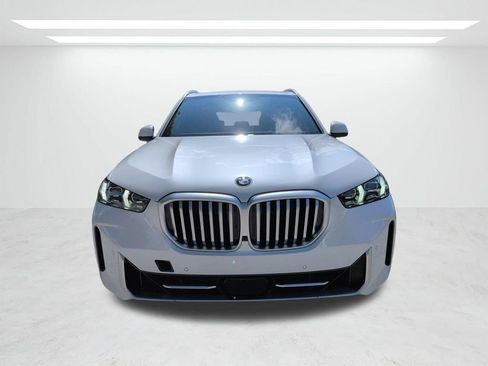 New 2026 BMW X5 xDrive40i w/ Climate Comfort Package AWD/4WD image 9