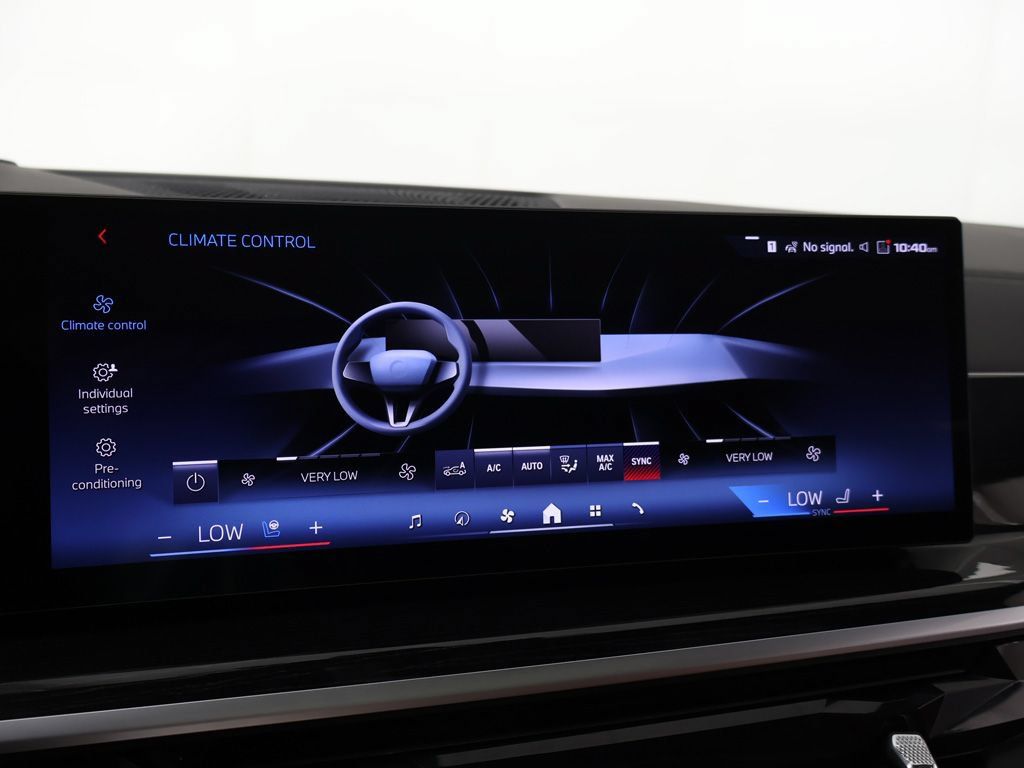 Used 2025 BMW X7 M60i w/ Executive Package AWD/4WD image 57