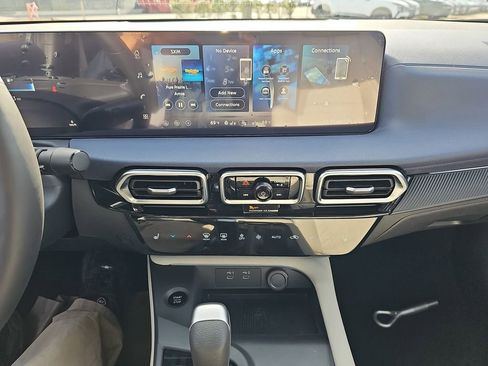 New 2026 Nissan Sentra SL w/ Floor Mat Package image 24