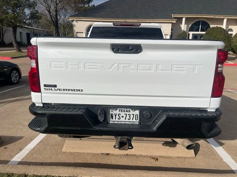 Used 2021 Chevrolet Silverado 2500 W/T w/ WT Convenience Package image 9