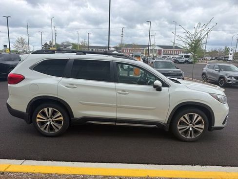 Used 2019 Subaru Ascent Limited AWD/4WD image 11