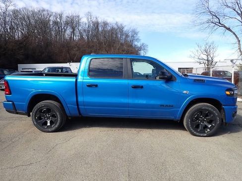 New 2026 RAM 1500 4x4 Crew Cab image 9