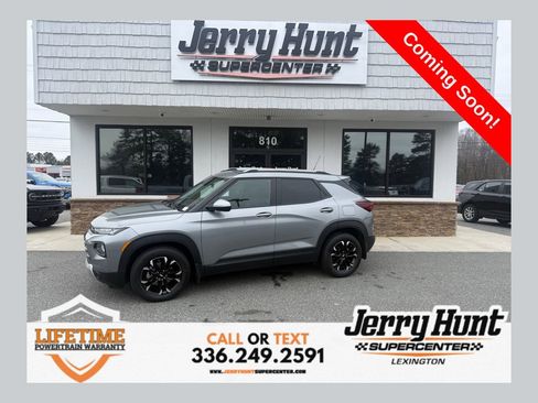 Used 2023 Chevrolet TrailBlazer LT image 1