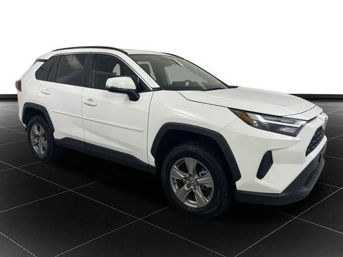 Used 2023 Toyota RAV4 XLE image 7