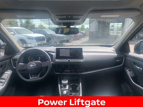 Certified 2025 Nissan Rogue SL w/ Tech Package AWD/4WD image 12