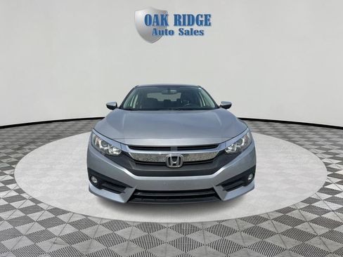 Used 2018 Honda Civic EX-L image 2