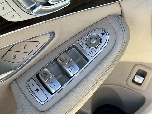 Used 2017 Mercedes-Benz C 300 4MATIC Sedan image 19