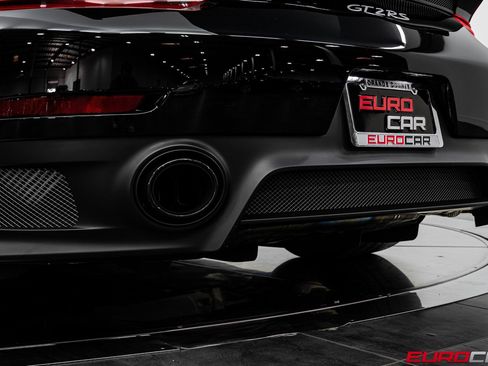 Used 2018 Porsche 911 GT2 RS image 28