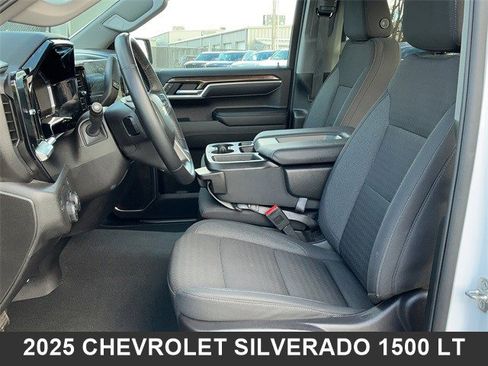 Used 2025 Chevrolet Silverado 1500 LT image 13