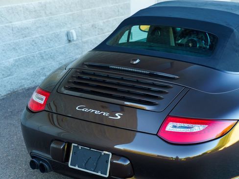 Used 2010 Porsche 911 Carrera S RWD image 52