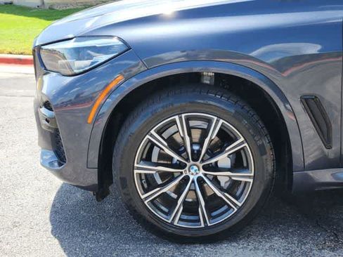 Used 2022 BMW X5 sDrive40i w/ M Sport Package RWD image 7